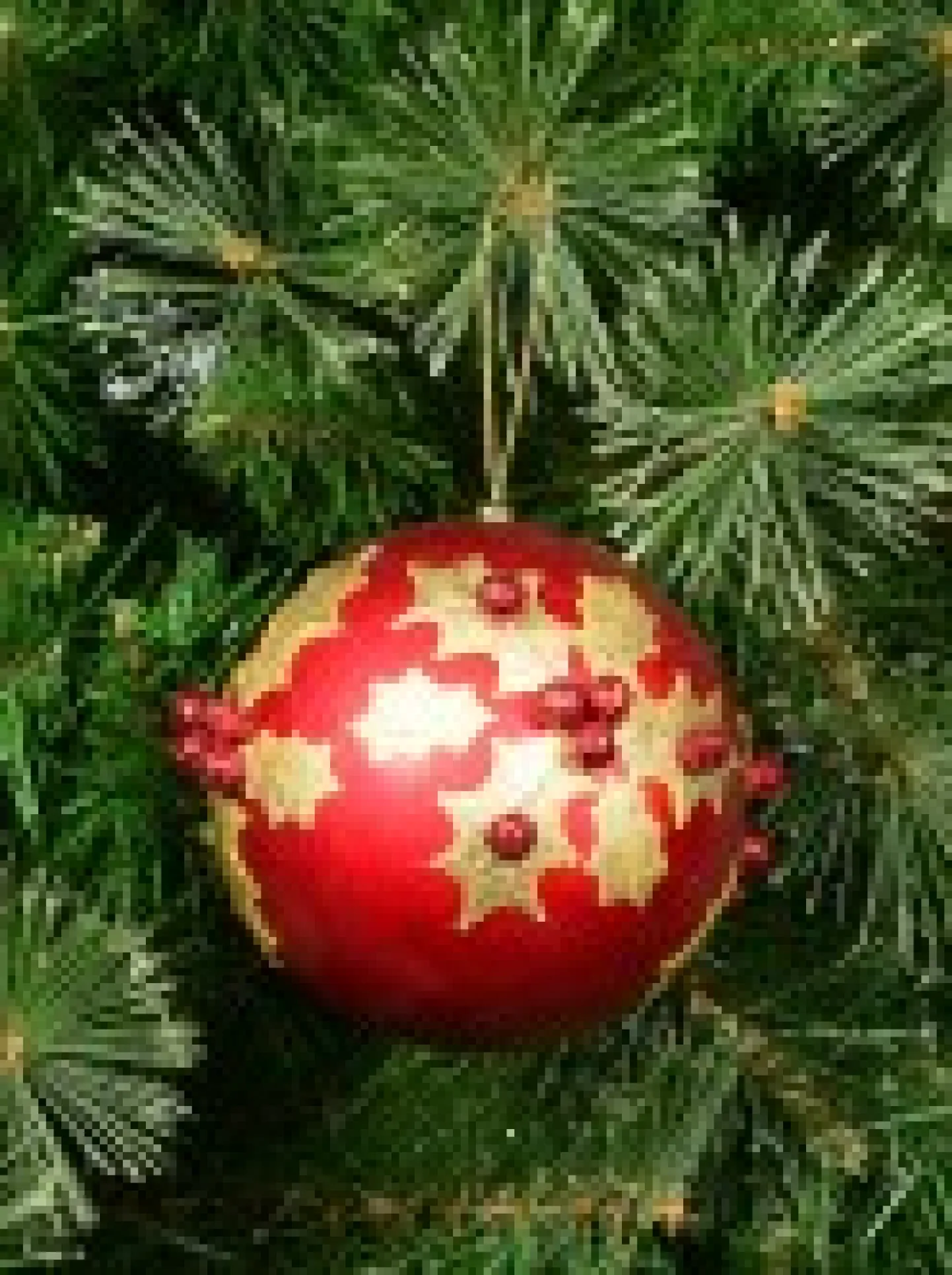 Best Christmas Warehouse Gold Antique Holly Red Bauble Christmas Tree Hanging Decoration - 11Cm