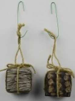 Discount Christmas Warehouse Green Wire Reusable Christmas Decoration & Ornament Hanger - 100 Pack