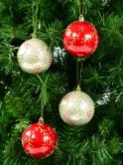 New Christmas Warehouse Red & Pearl Christmas Baubles With Glitter Leaves & Dots Pattern - 4 X 80Mm