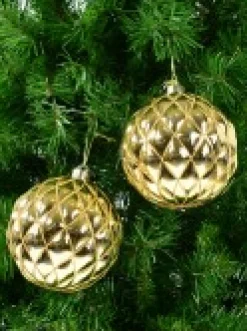 Outlet Christmas Warehouse Shiny Gold With Diamond Pattern Convex Textured Large Baubles - 2 X 15Cm